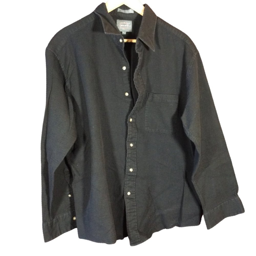 Size: 2XL - Black Waffle Knit Long Sleeve Button Up Shirt